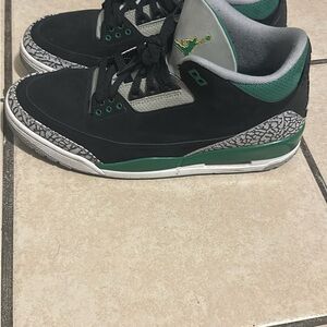 Jordan Pine Green 3s